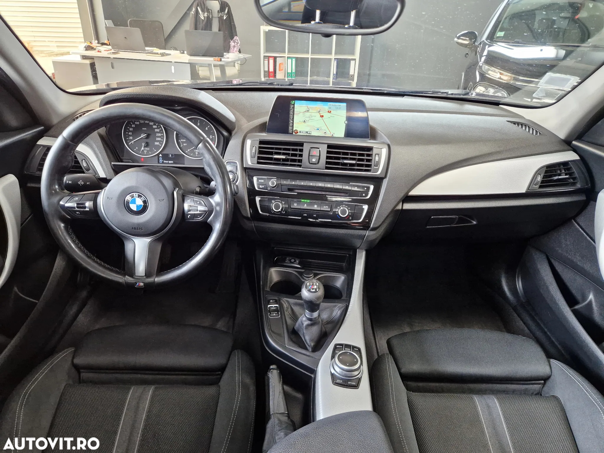 BMW Seria 1 120d Sport Line Shadow - 8