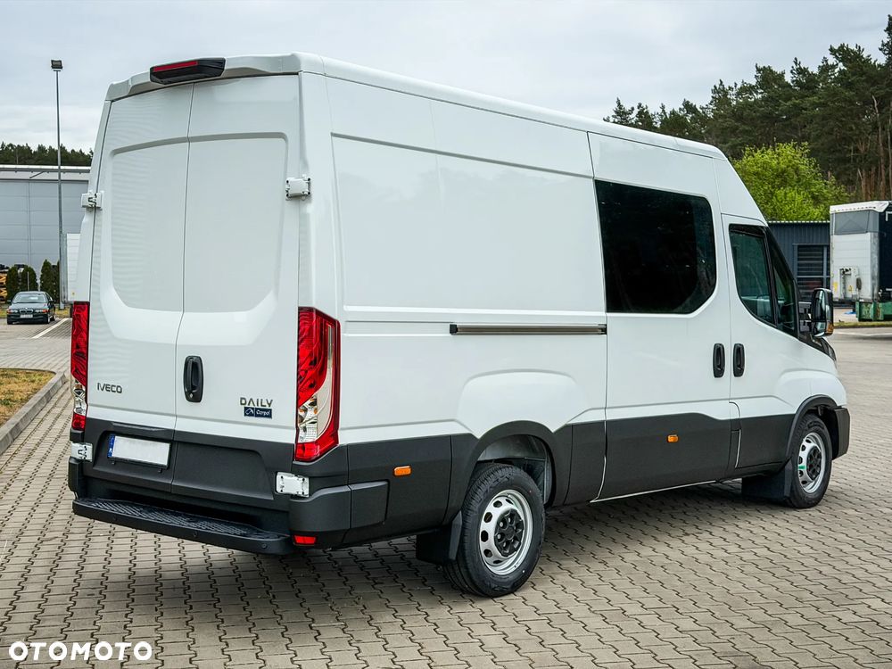 Iveco Daily 35S16HA8 V 2.3 Diesel 160KM MT6 Zabudowa Brygadowa CARPOL! - 9