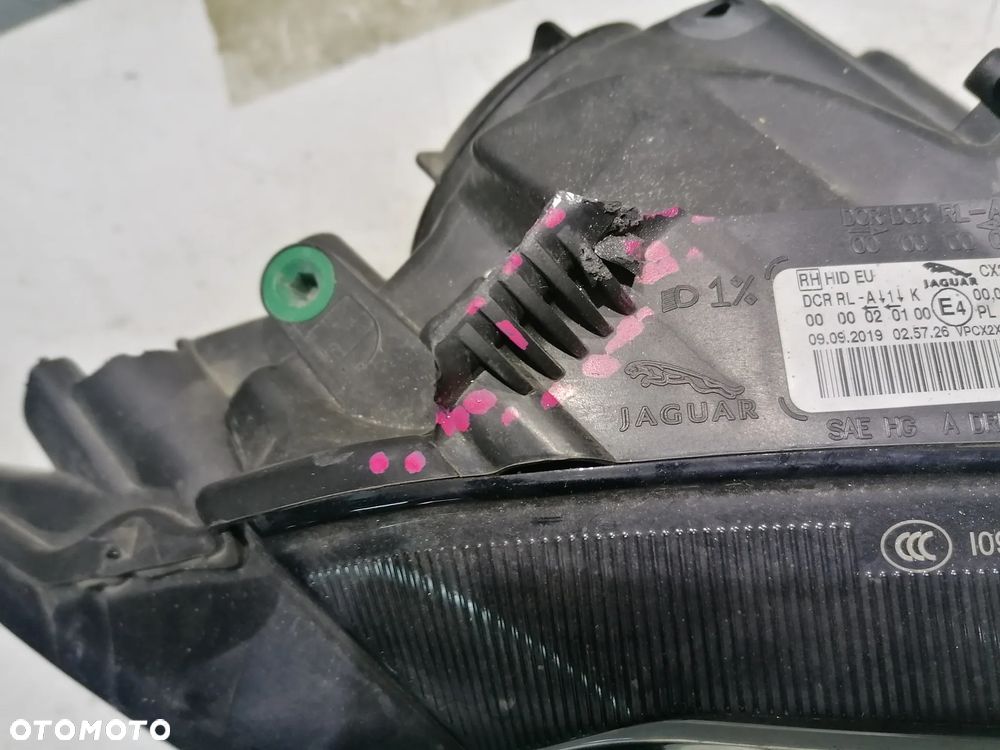 JAGUAR XF 2012r LIFT LAMPA PRAWY PRZÓD PRZEDNIA - 3