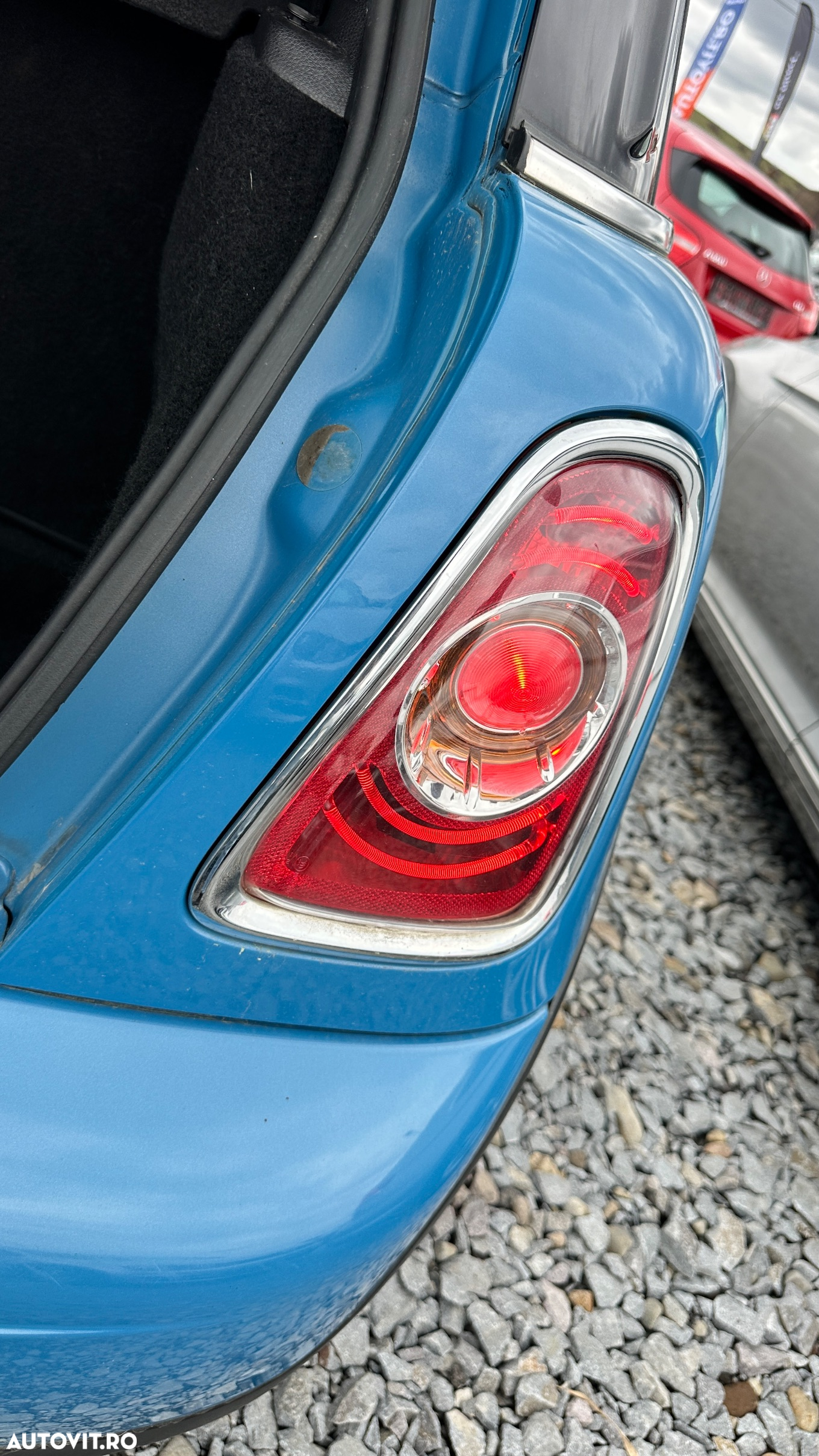 Mini Cooper Standard - 23