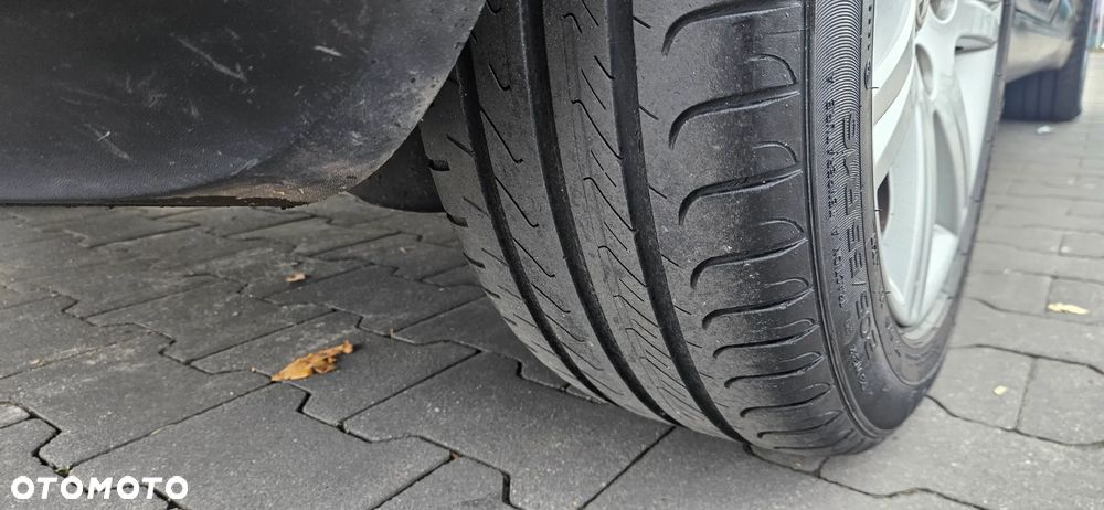 Volkswagen Golf V 1.9 TDI Comfortline - 11