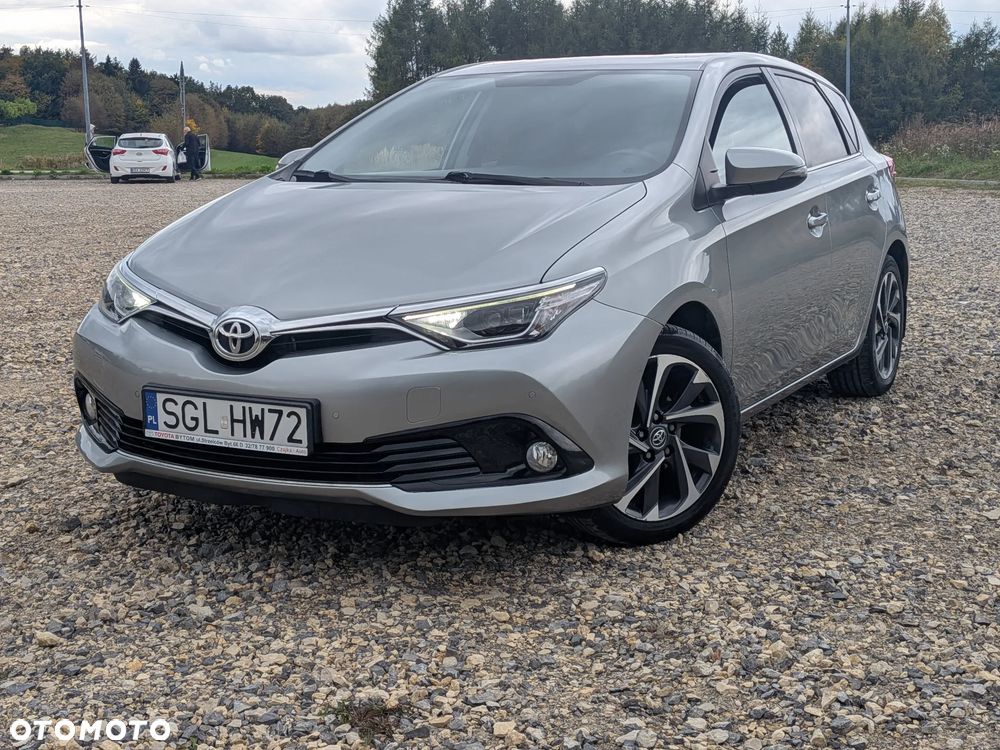Toyota Auris 1.6 Prestige - 1