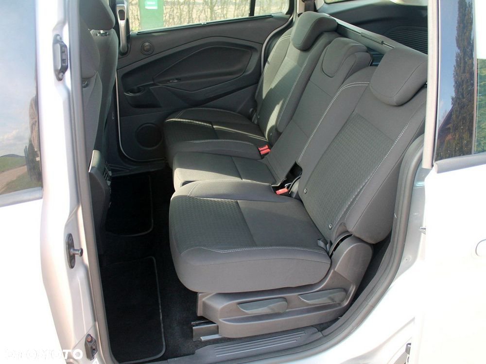 Ford Grand C-MAX - 7