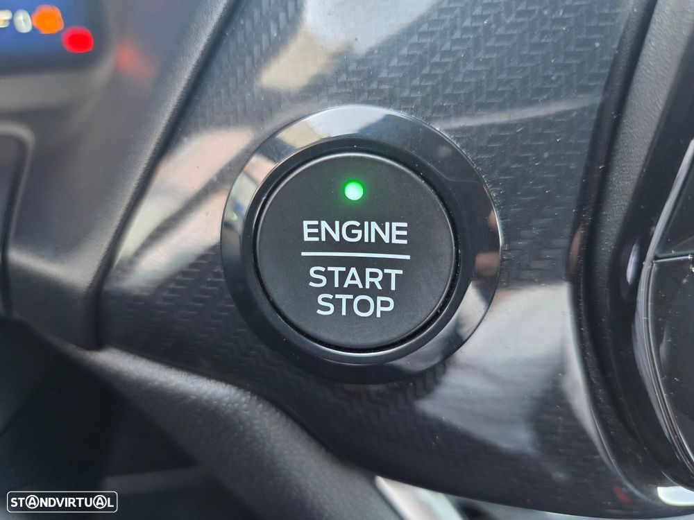 Ford Fiesta 1.0 EcoBoost MHEV ST-Line X - 11