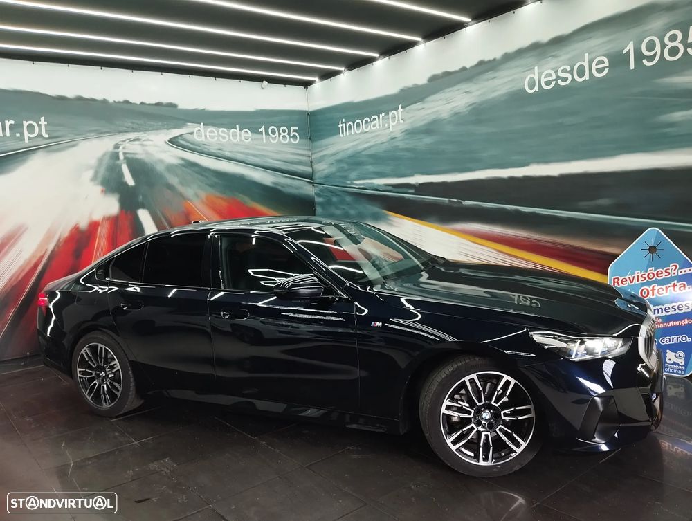 BMW 520 d Pack Desportivo M - 3