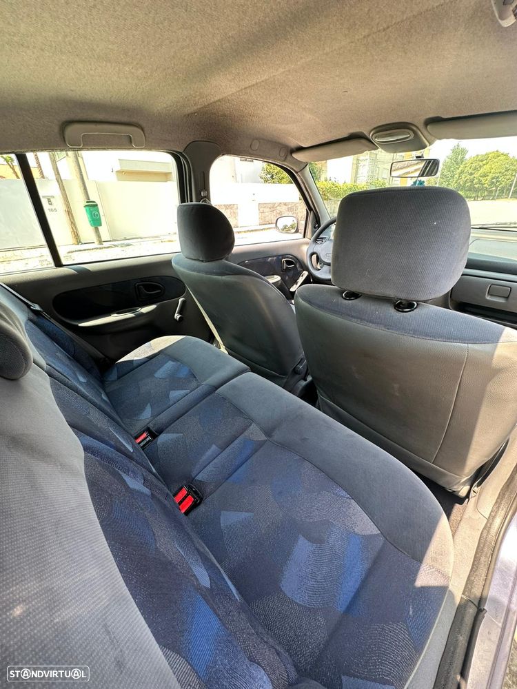 Renault Clio 1.2 RN - 6