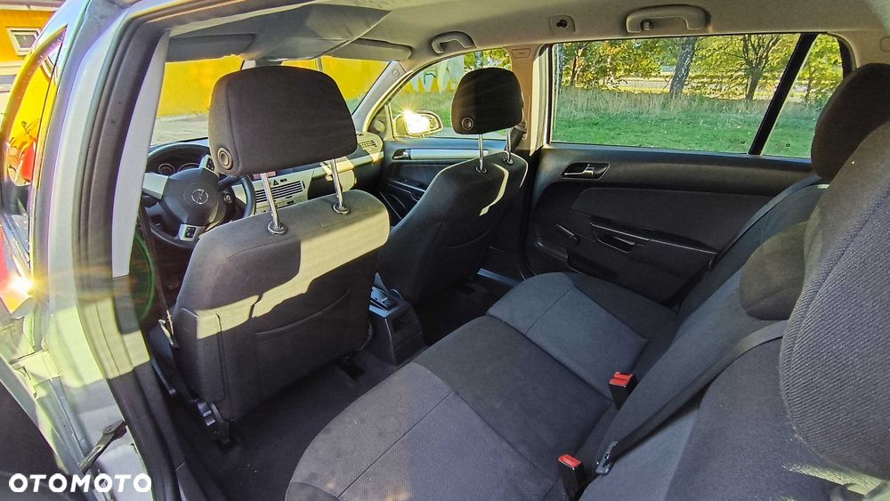 Opel Astra - 11