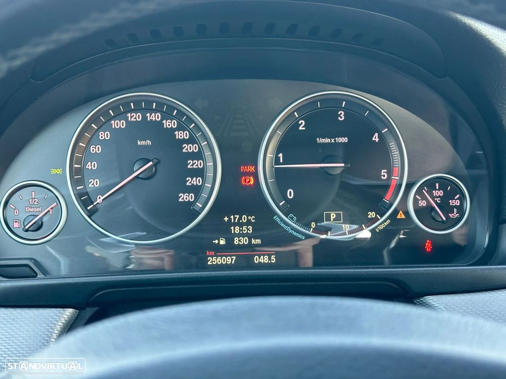 BMW 520 - 16