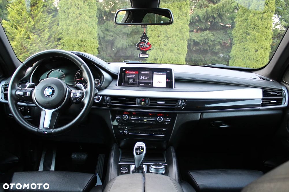 BMW X6 - 29