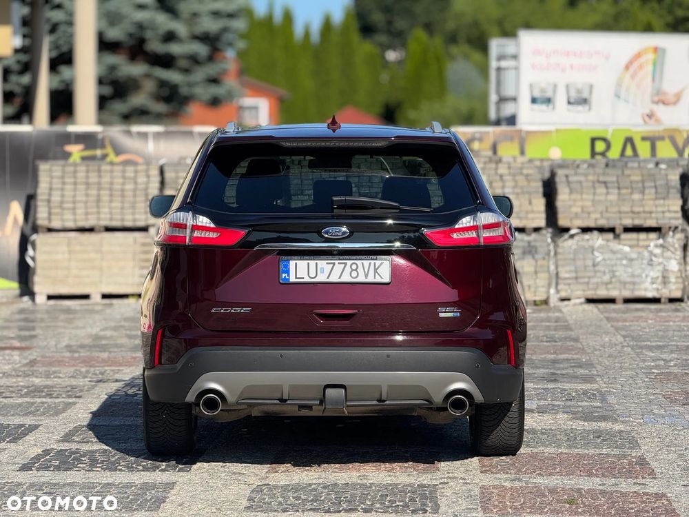 Ford Edge - 18