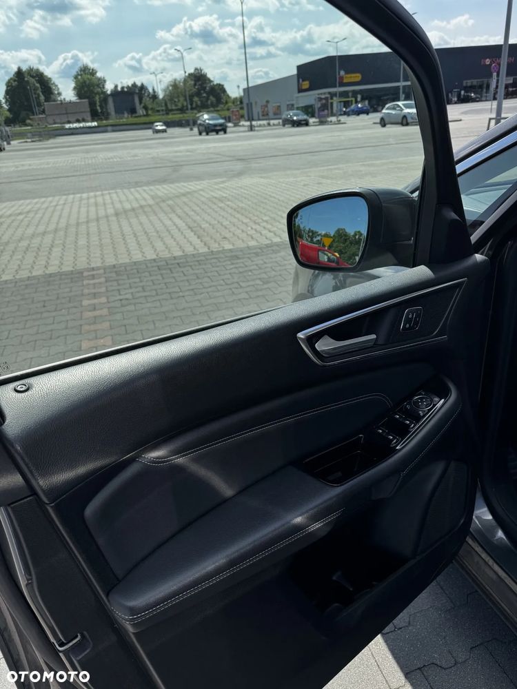 Ford S-Max 2.0 EcoBlue Titanium - 27