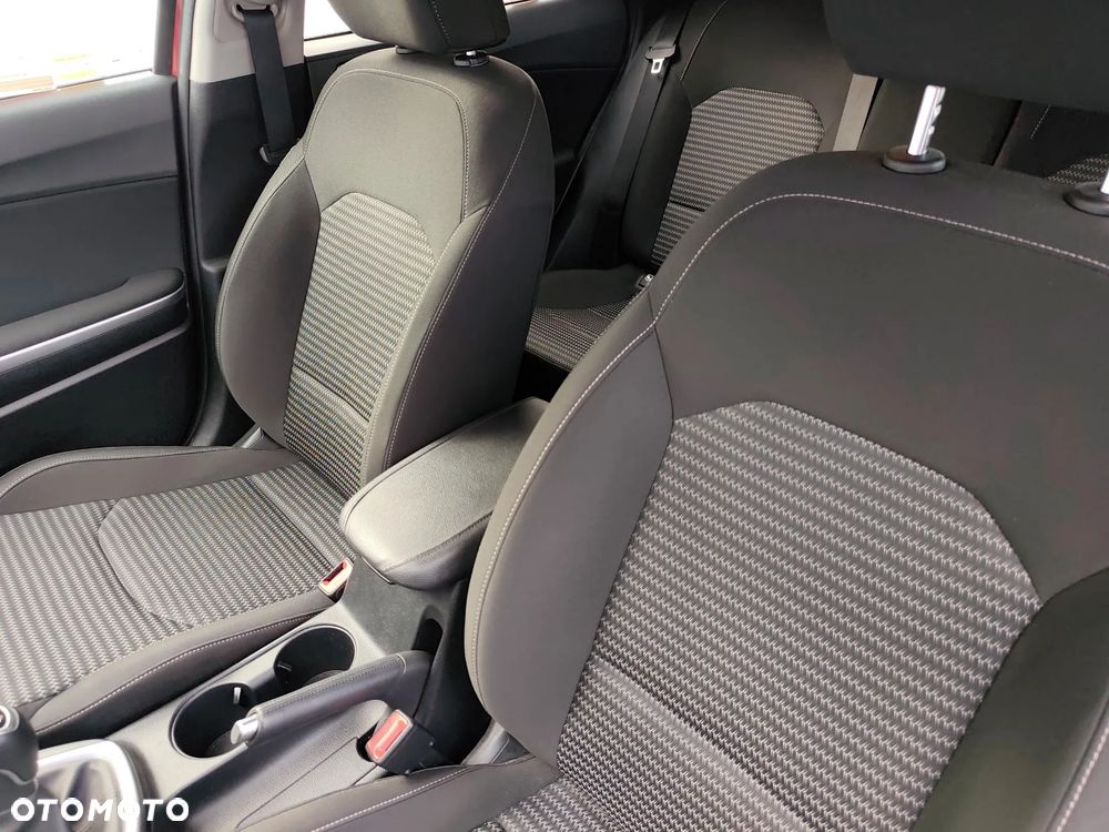 Kia XCeed 1.5 T-GDI M - 11