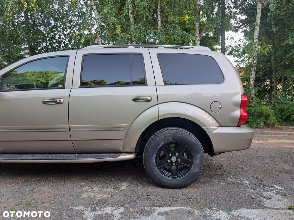 Dodge Durango - 9