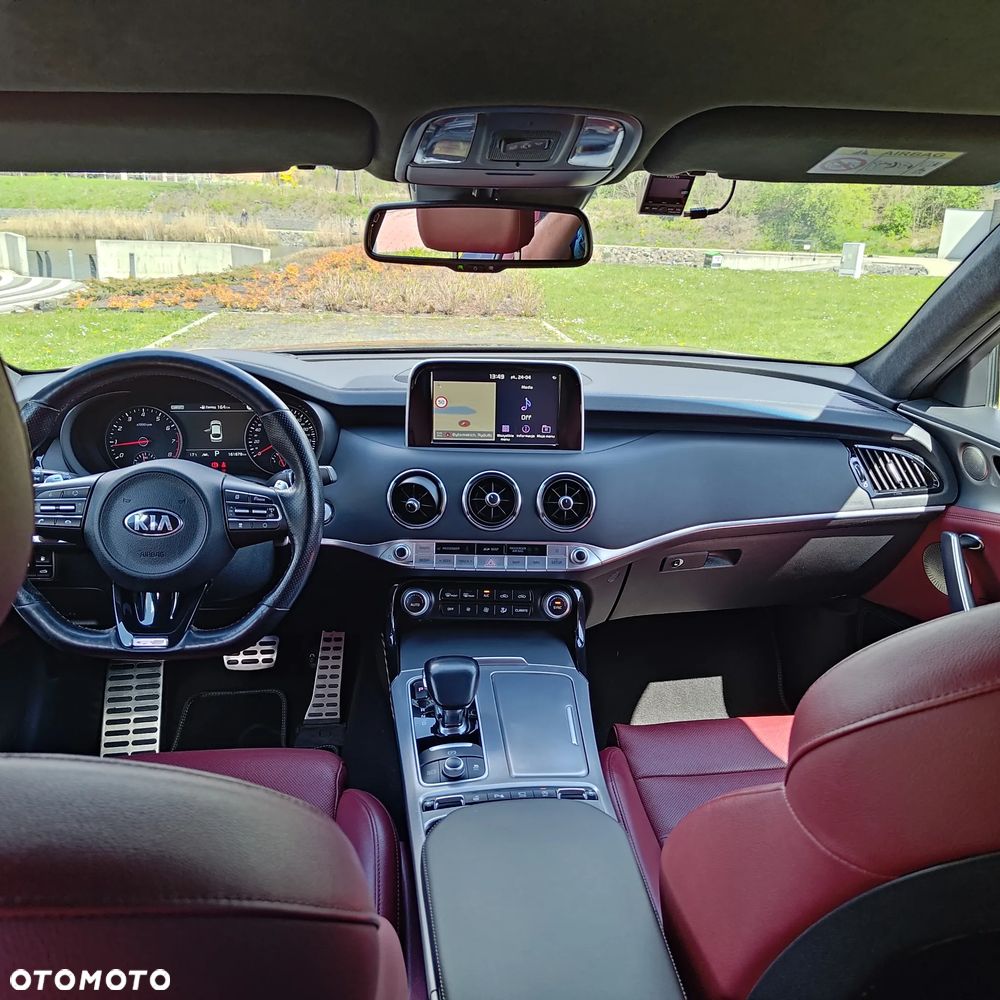 Kia Stinger 2.0 T-GDI GT Line - 14