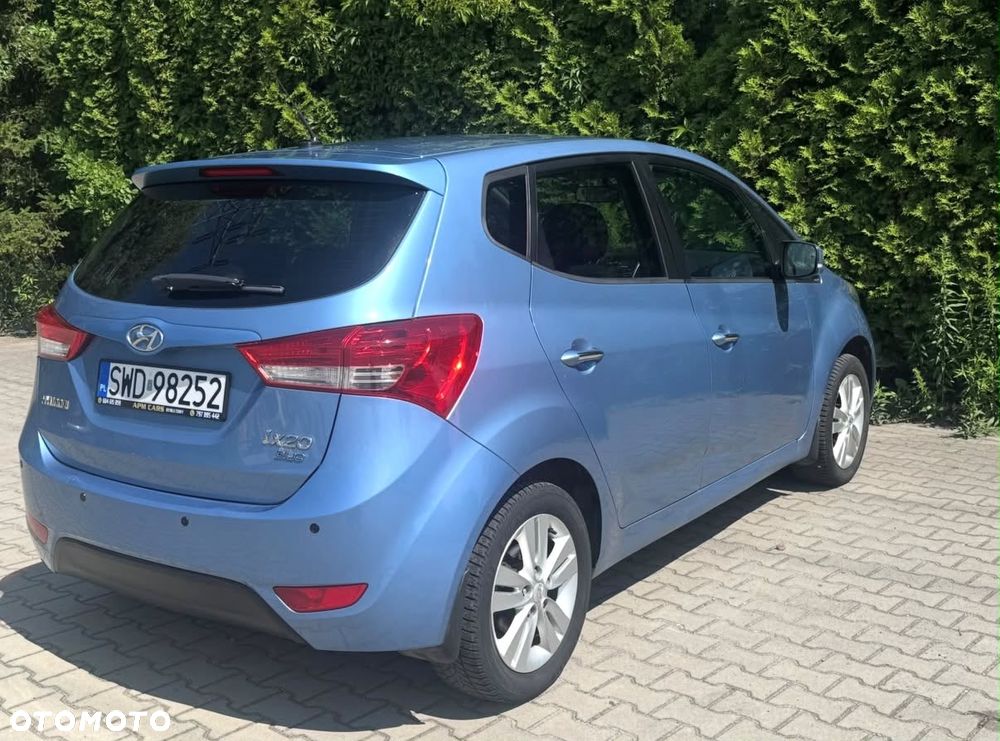 Hyundai ix20 1.4 Comfort blue - 8