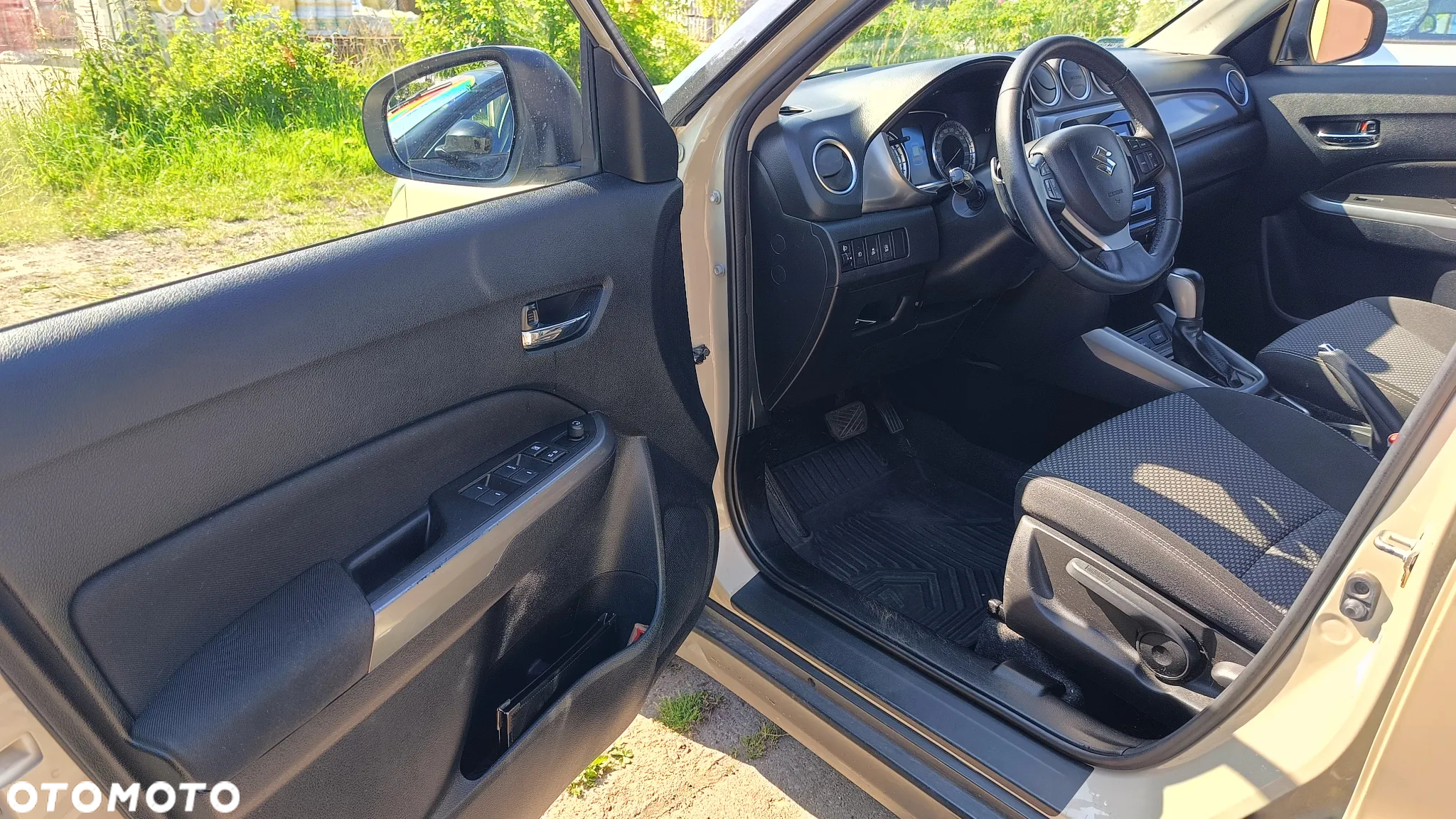 Suzuki Vitara 1.4 Boosterjet Premium 2WD - 26