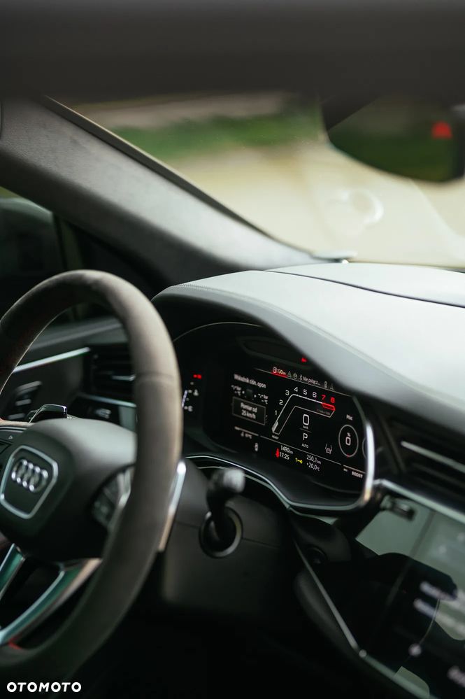 Audi RS Q8 TFSI Quattro Tiptronic - 12