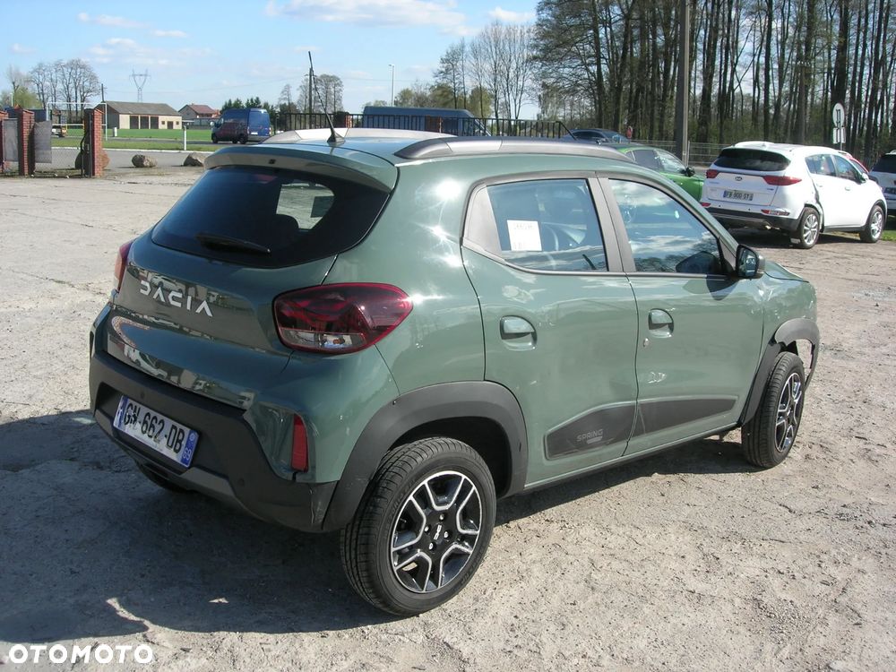 Dacia Spring - 6