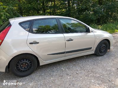 Hyundai i30 1.4 Classic - 6