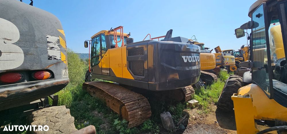 Excavator pe șenile Volvo EC 220 - 3