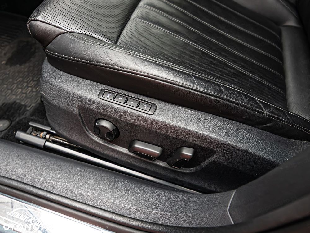 Skoda Superb 2.0 TSI 4x4 L&K DSG - 8