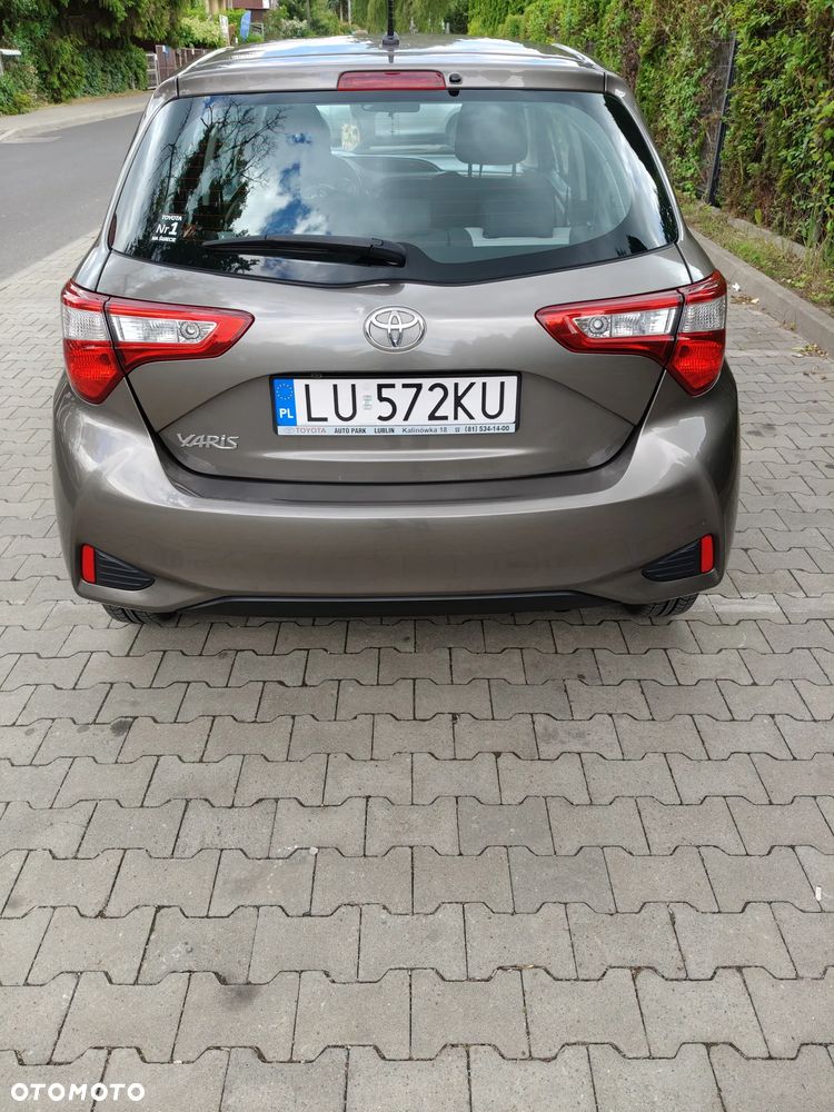 Toyota Yaris 1.5 Premium CVT - 6