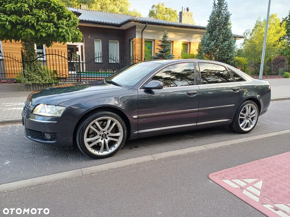 Audi A8 4.2 TDI Quattro - 2