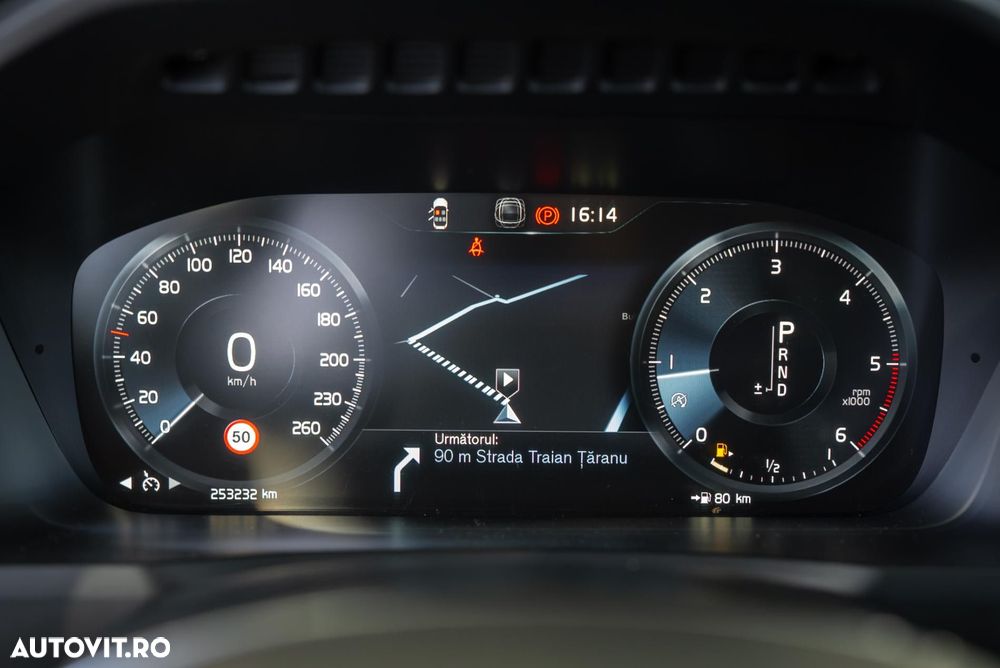 Volvo XC 90 D5 AWD Geartronic Inscription - 16