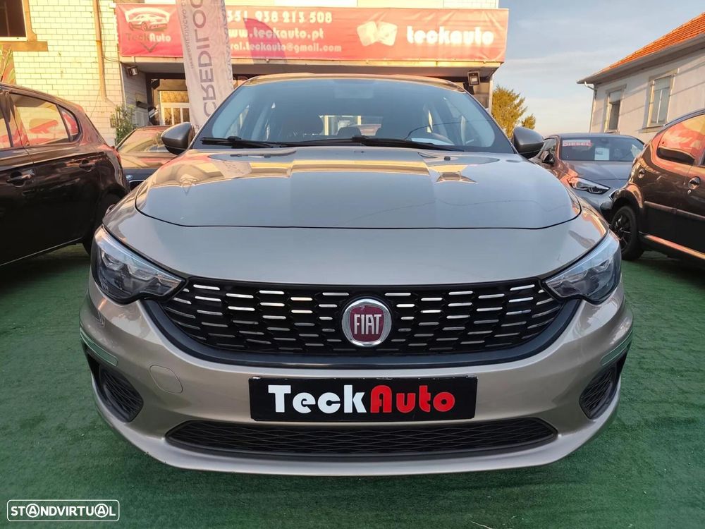 Fiat Tipo 1.3 M-Jet Easy - 2