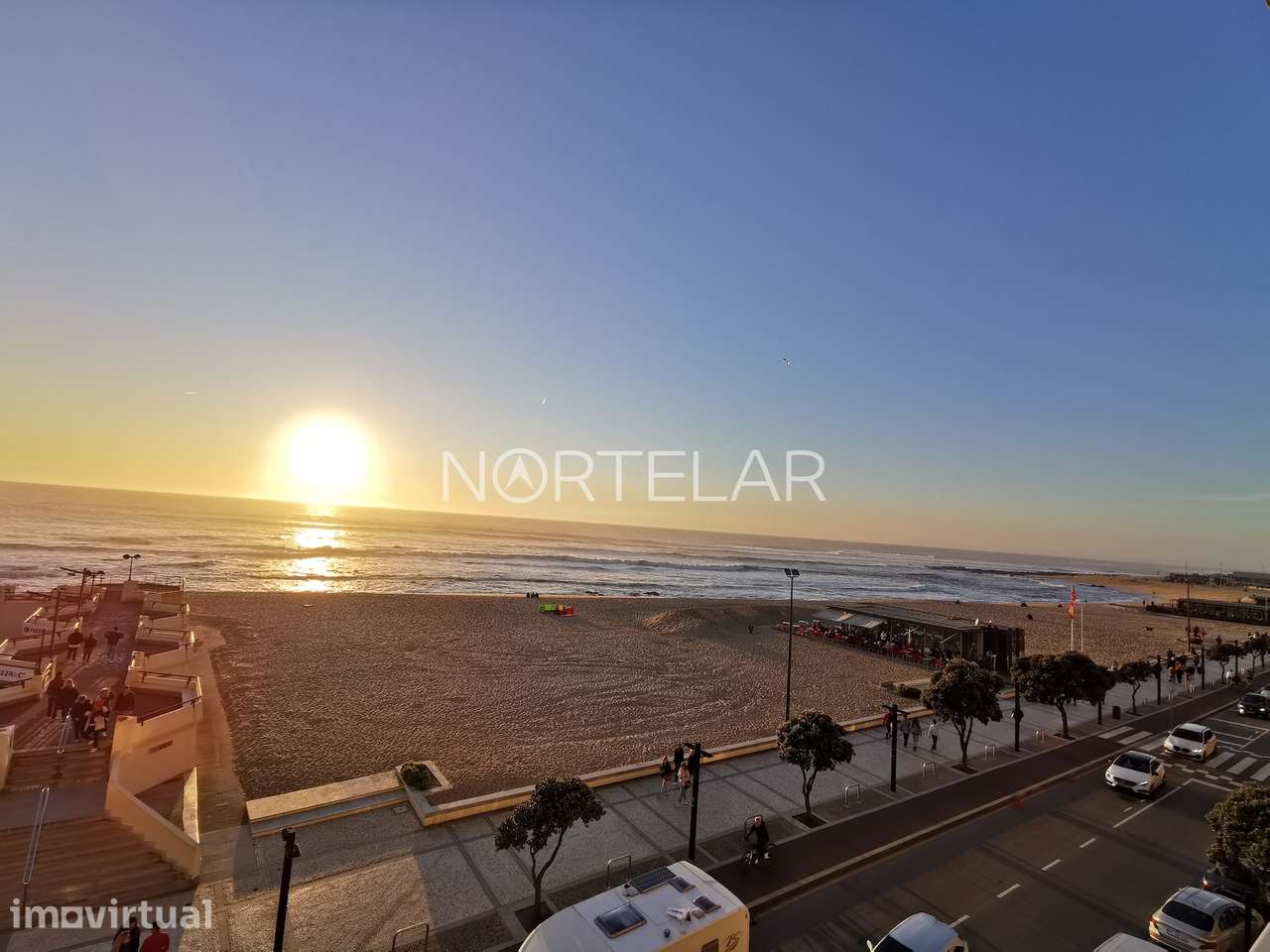 T3 com Varanda e Vista Mar – Póvoa de Varzim - Grande imagem: 2/26