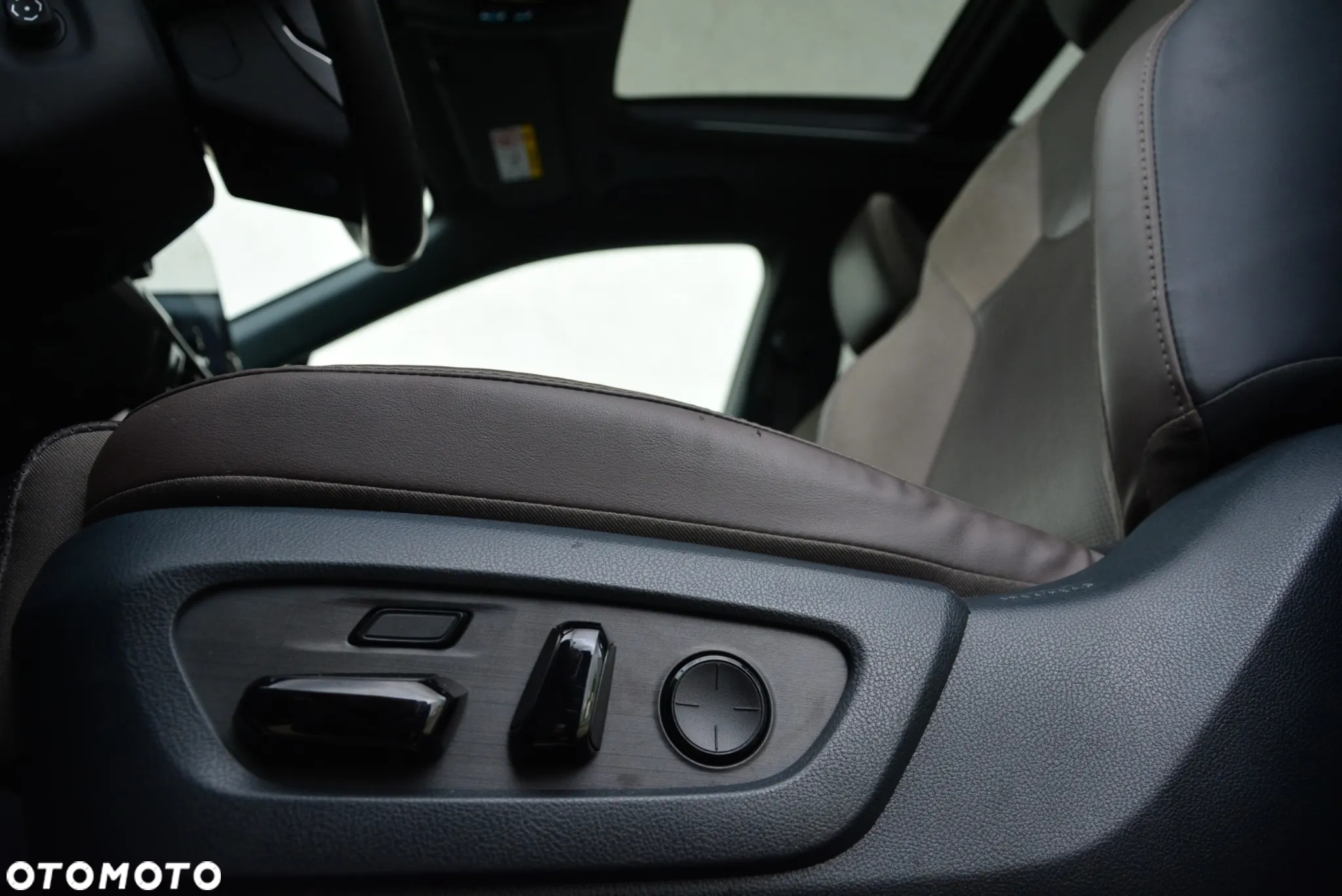Lexus RX - 17