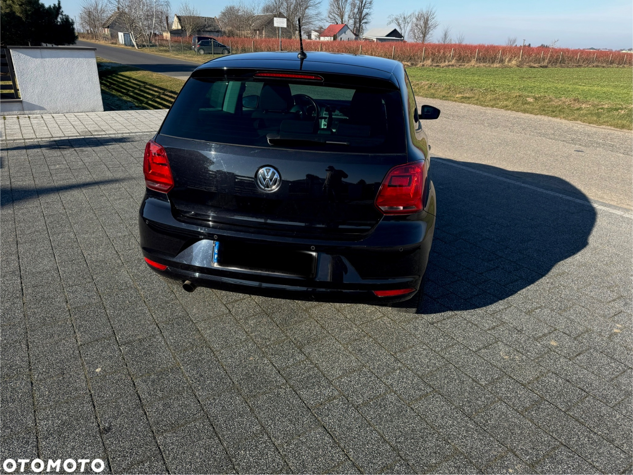 Volkswagen Polo 1.2 TSI Blue Motion Technology beats - 5
