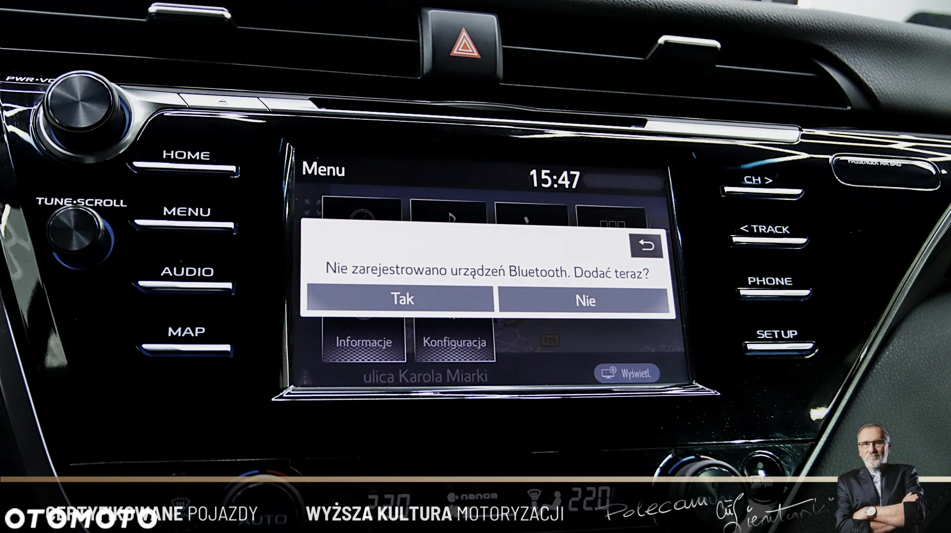 Toyota Camry 2.5 Hybrid Comfort CVT - 26
