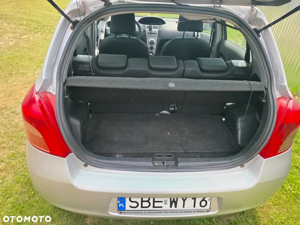 Toyota Yaris 1.0 Luna - 18