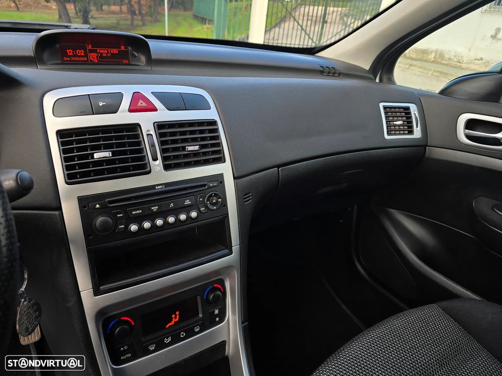 Peugeot 307 1.6 HDi Executive - 13