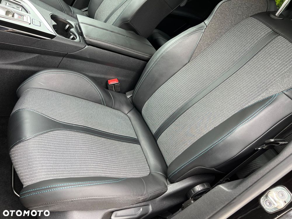 Peugeot 5008 BlueHDi 130 EAT8 Allure - 17