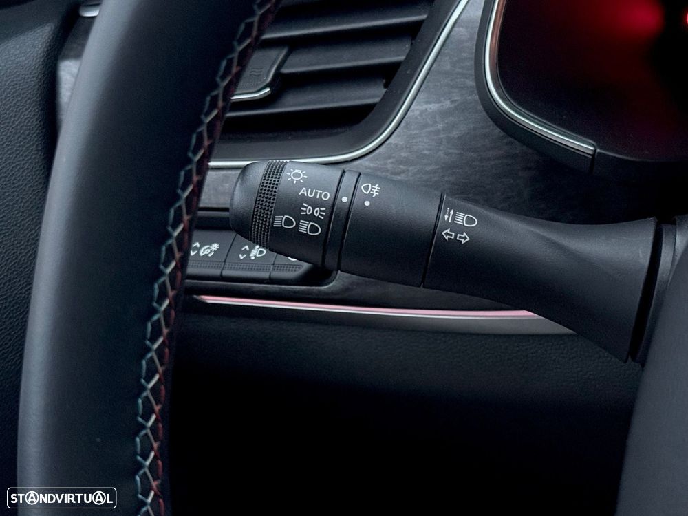 Renault Arkana 1.3 TCe Esprit Alpine EDC - 17