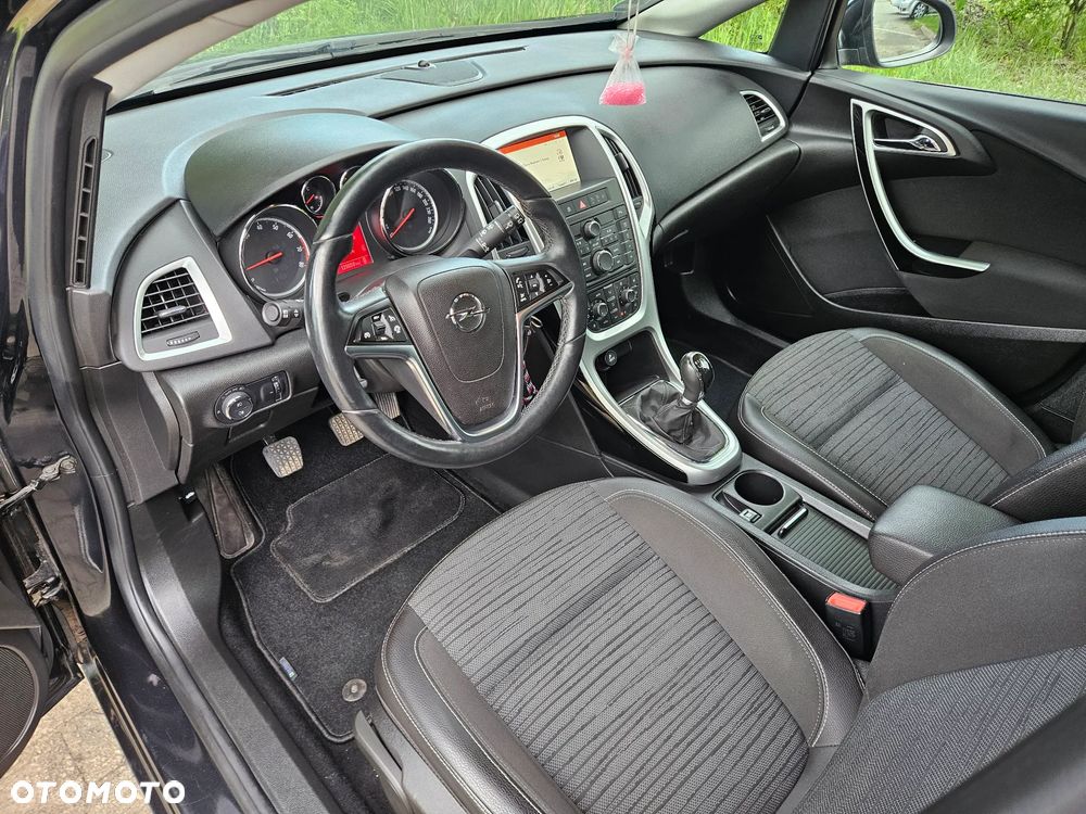 Opel Astra 1.4 Turbo ENERGY - 11