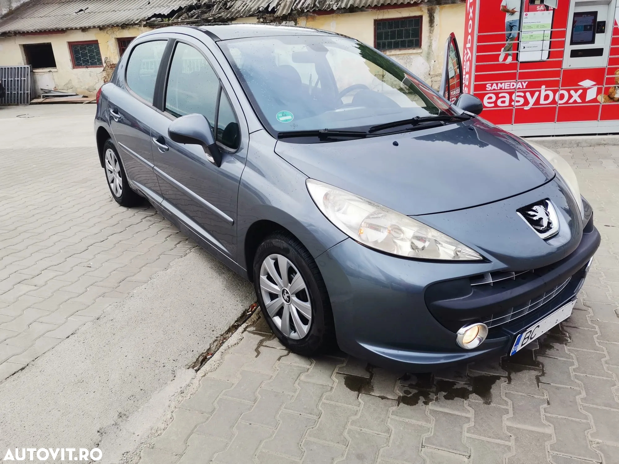 Peugeot 207 1.4 E Premium - 11