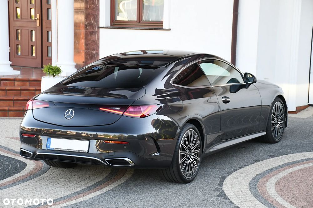 Mercedes-Benz CLE 200 mHEV AMG Line - 11