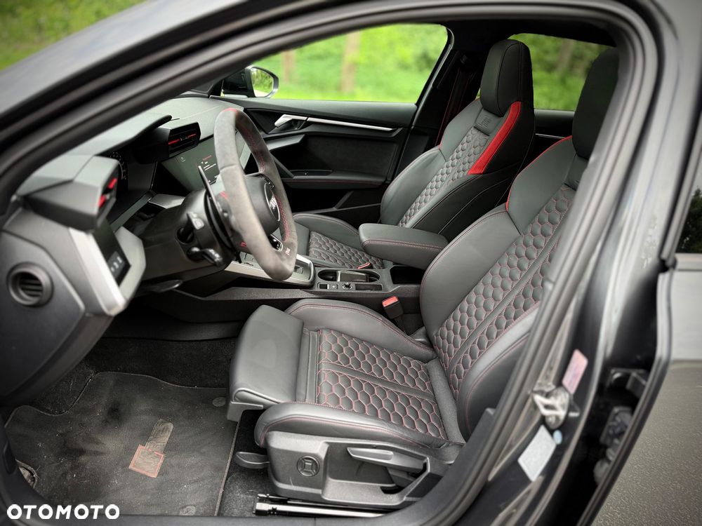 Audi RS3 Sportback - 13