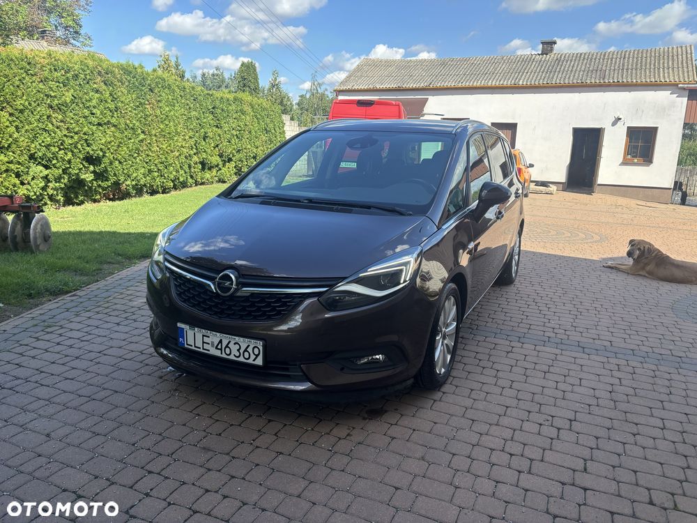 Opel Zafira - 2