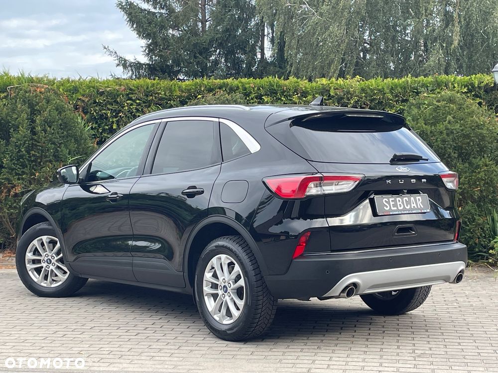 Ford Kuga - 32