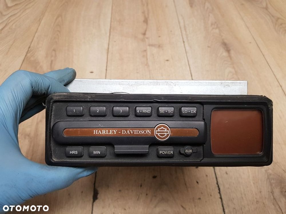 Radio Harley Davidson Touring 76164-04 - 6