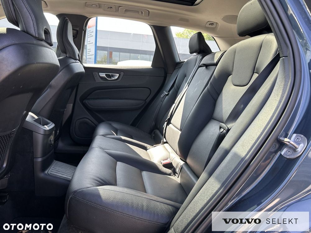 Volvo XC 60 - 31