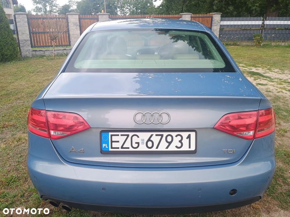 Audi A4 Limousine 2.0 TDI e - 8