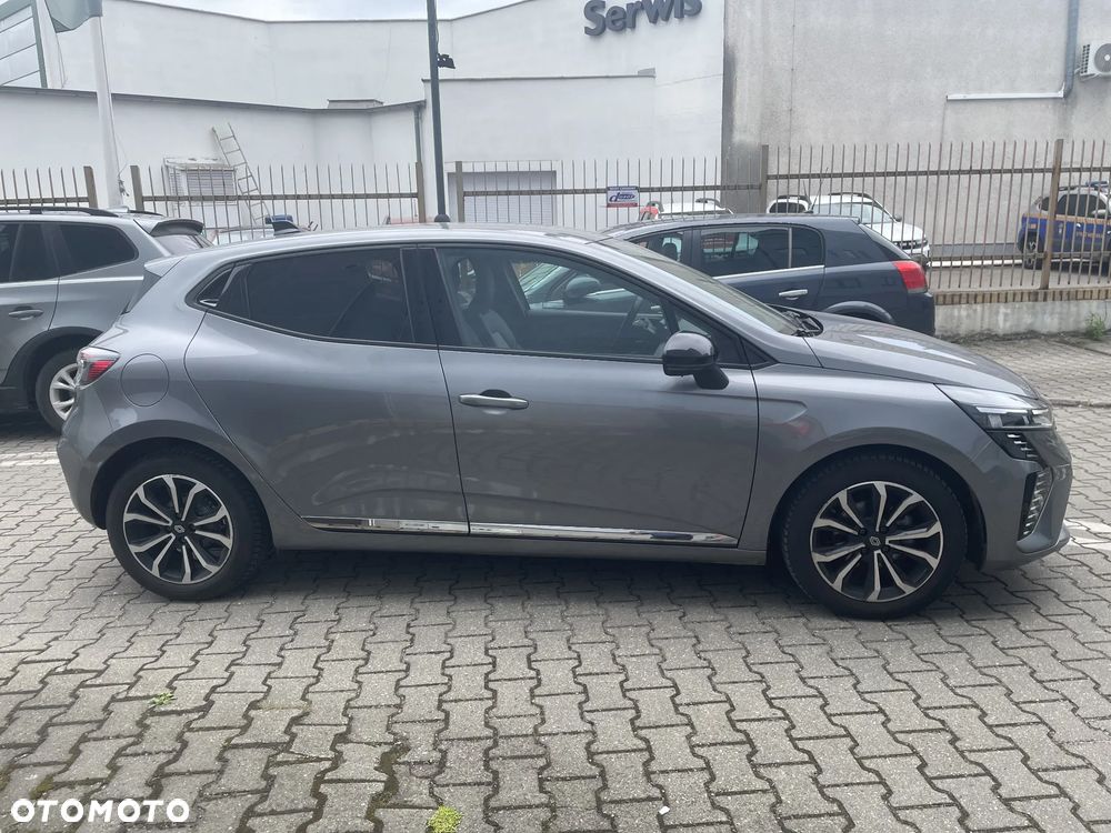 Renault Clio 1.0 TCe Techno - 8