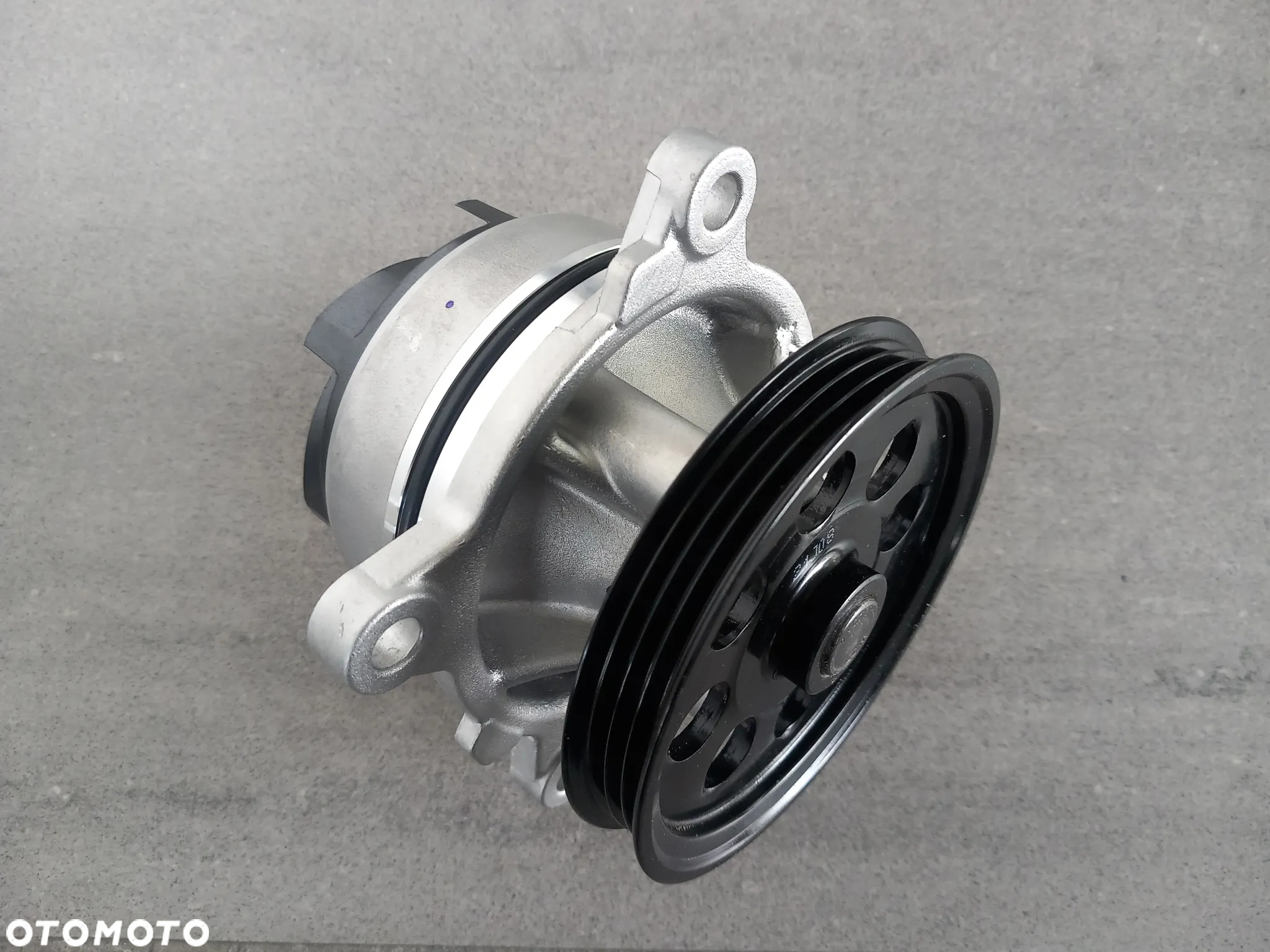Pompa wody Ford 2.0 TDCI EcoBlue - Diesel Partner 2540900 - 8