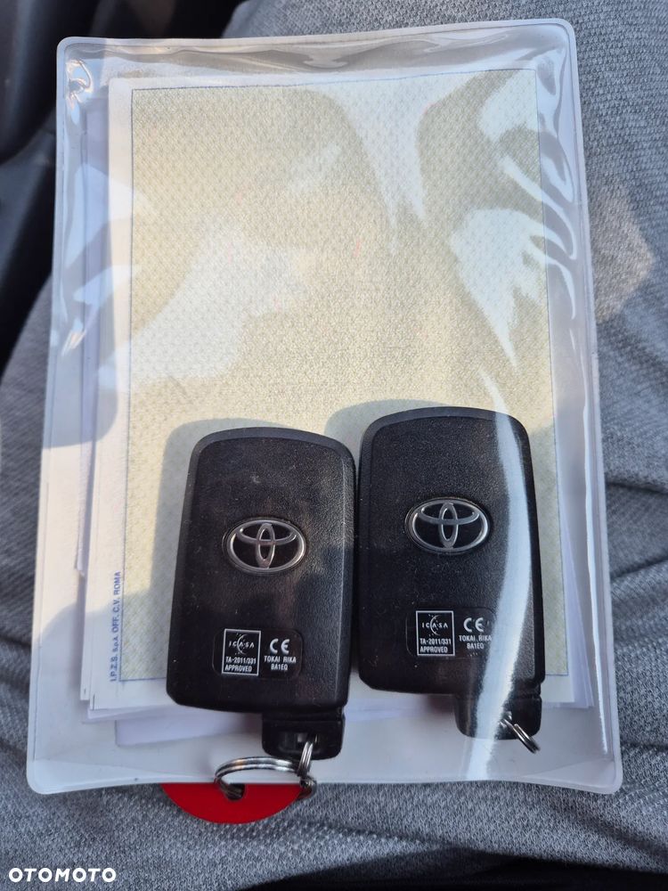 Toyota Prius+ - 26