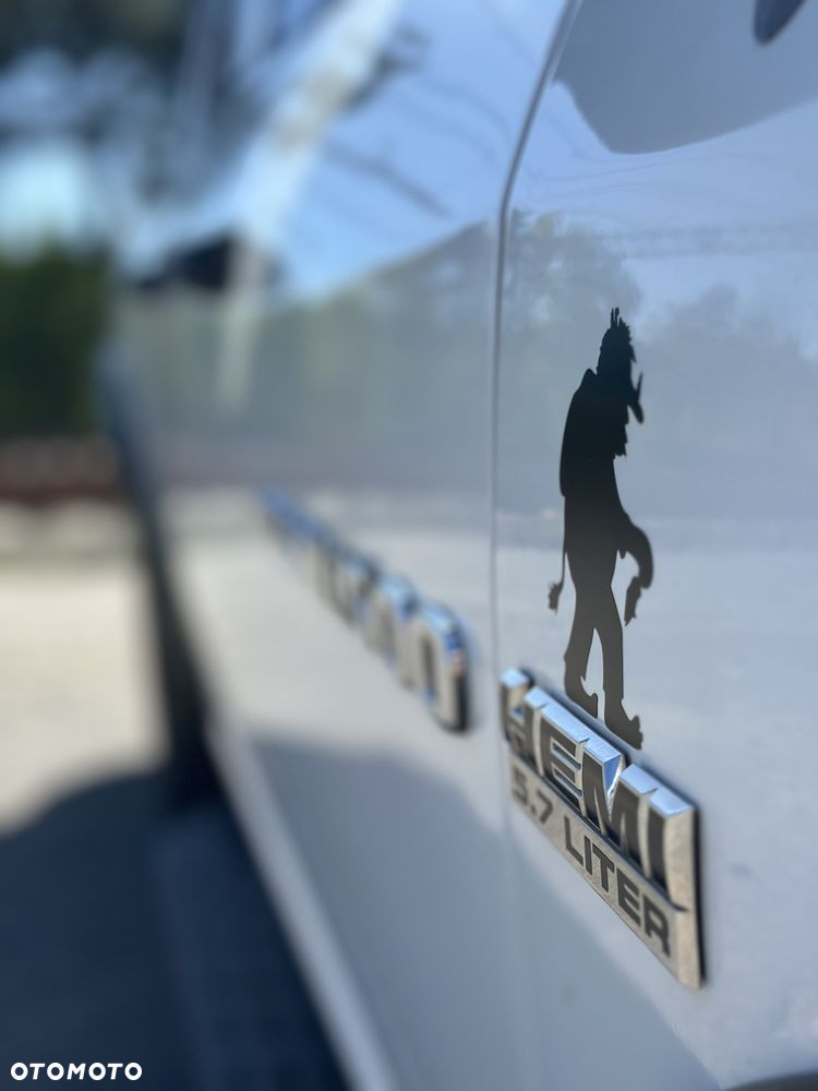 Dodge RAM 1500 5.7 4x4 - 6